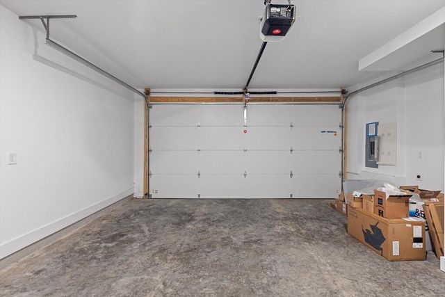825 Burnside Place, Chattanooga, TN 37408