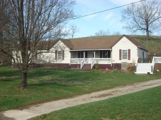 80 Smalley Branch Road, Cynthiana, KY 41031