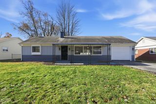 1208 Braeburn Drive, New Haven, IN 46774