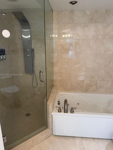6365 Collins Avenue 1707, Miami Beach, FL 33141