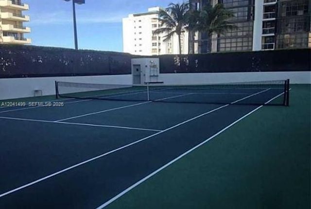 6365 Collins Avenue 1707, Miami Beach, FL 33141