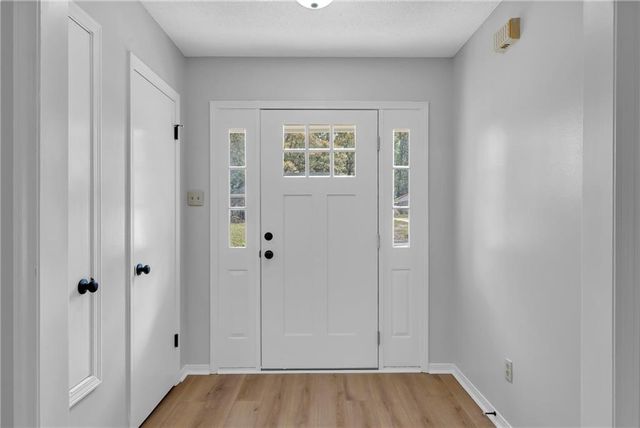 8680 Dutchman Woods Drive, Mobile, AL 36695