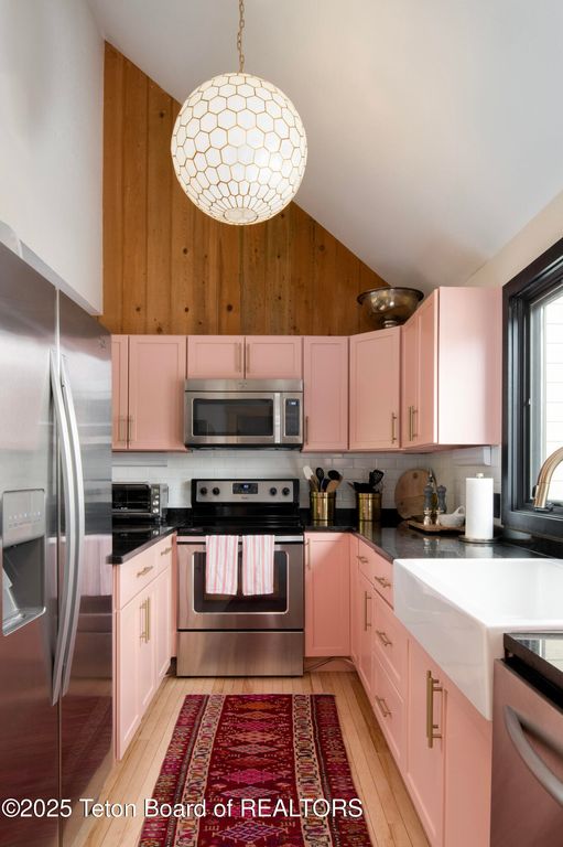 3925 S LAKE CREEK DRIVE A-3, Wilson, WY 83014 photo 11