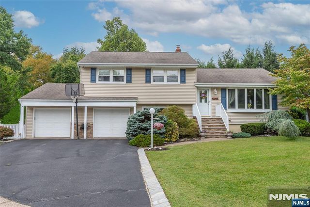 9 Terrace Road, Wayne, NJ 07470