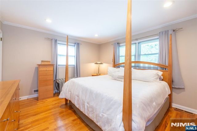 9 Terrace Road, Wayne, NJ 07470