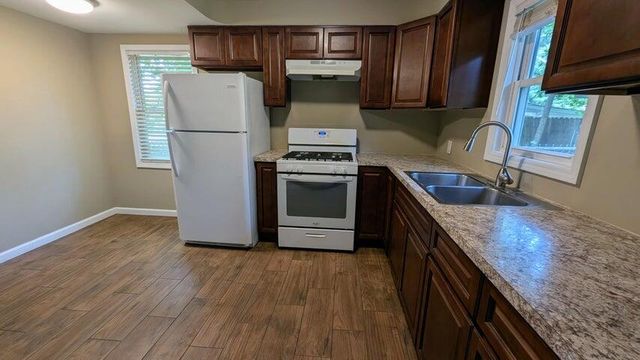 717 Royce Avenue, Kalamazoo City, MI 49001