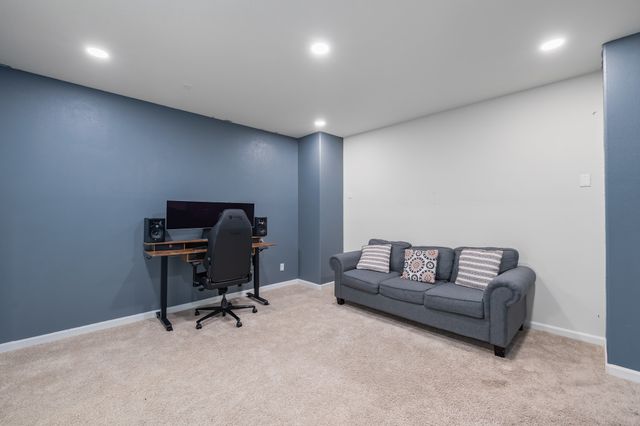 538 Cherry Hills Road, Red Oak, TX 75154