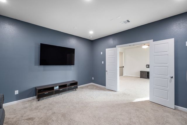 538 Cherry Hills Road, Red Oak, TX 75154