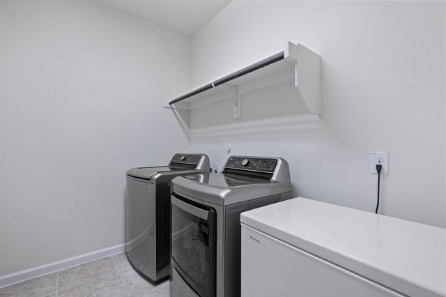 538 Cherry Hills Road, Red Oak, TX 75154