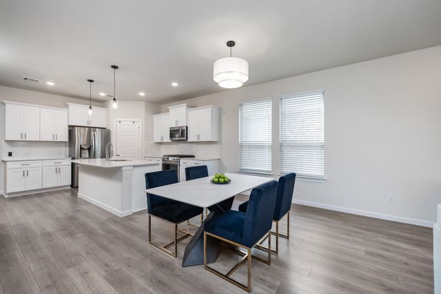 538 Cherry Hills Road, Red Oak, TX 75154