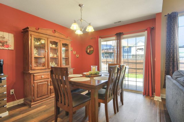 5805 VERO WAY, Columbia, MO 65201