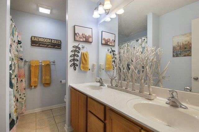 5805 VERO WAY, Columbia, MO 65201