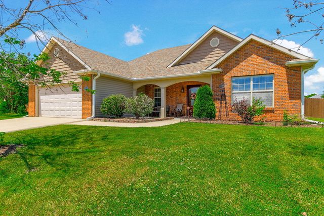 5805 VERO WAY, Columbia, MO 65201