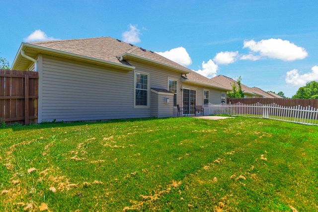 5805 VERO WAY, Columbia, MO 65201