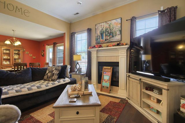 5805 VERO WAY, Columbia, MO 65201