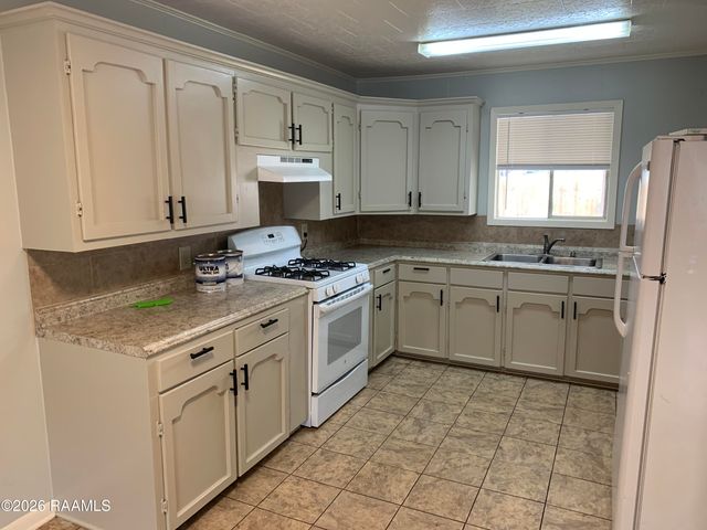 107 Philhurst Street, Lafayette, LA 70503