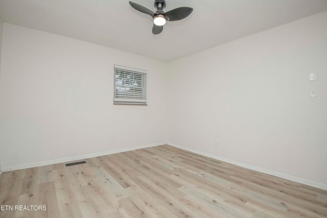 817 W Ridgecrest Drive, Kingston, TN 37763