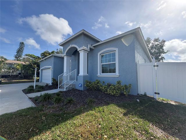 5575 113TH STREET, Seminole, FL 33772