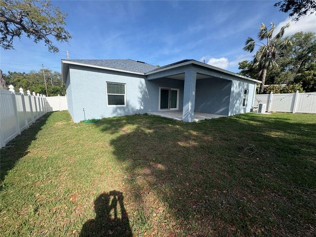 5575 113TH STREET, Seminole, FL 33772