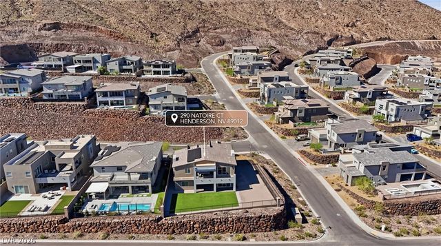 290 Natoire Court, Henderson, NV 89012