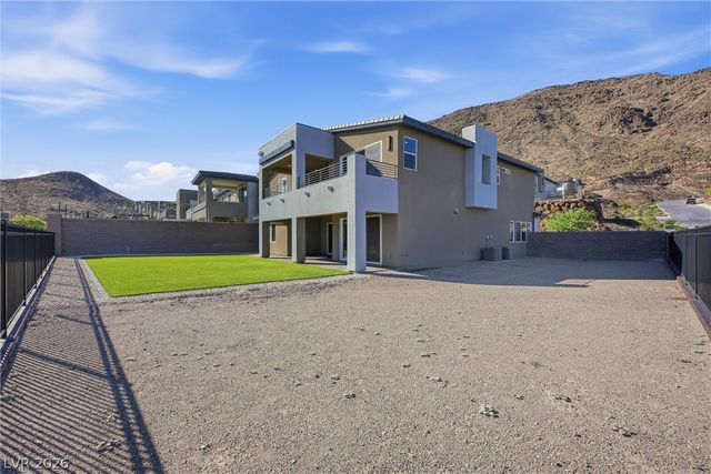 290 Natoire Court, Henderson, NV 89012