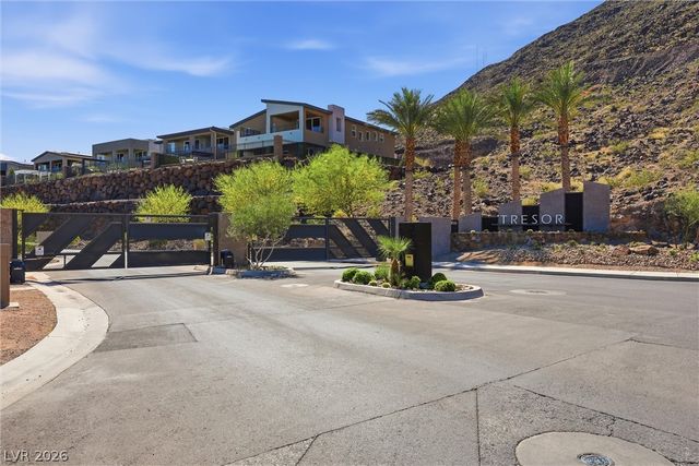 290 Natoire Court, Henderson, NV 89012