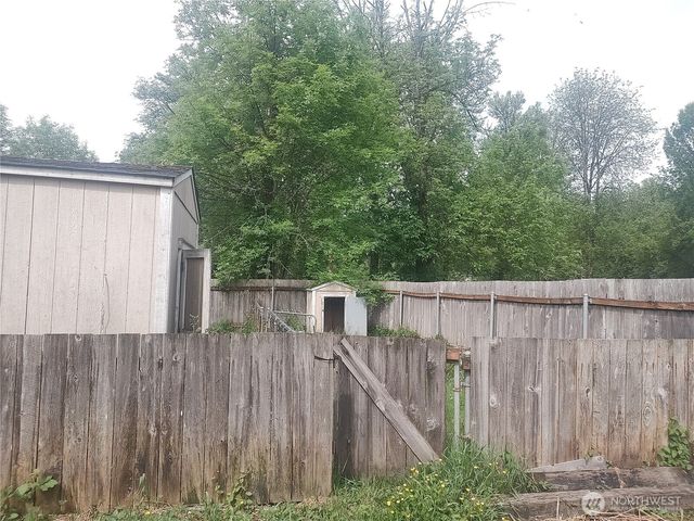 416 Main Street, Vader, WA 98593