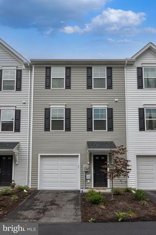 111 KUECHLER CT, Reading, PA 19606