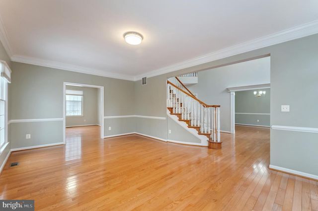 2859 CHERRY BRANCH LN, Herndon, VA 20171