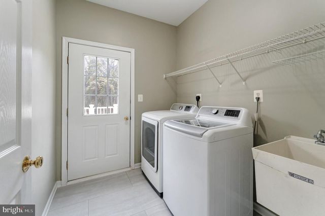 2859 CHERRY BRANCH LN, Herndon, VA 20171