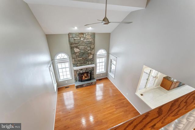 2859 CHERRY BRANCH LN, Herndon, VA 20171