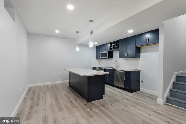 2859 CHERRY BRANCH LN, Herndon, VA 20171