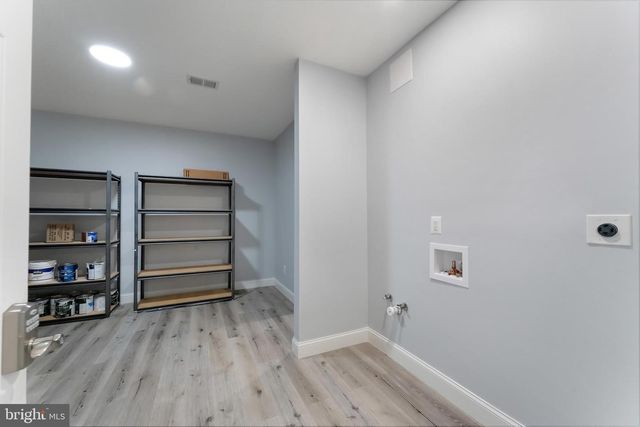 2859 CHERRY BRANCH LN, Herndon, VA 20171