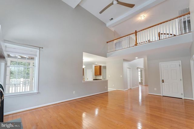 2859 CHERRY BRANCH LN, Herndon, VA 20171