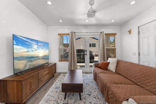 829 11th St, Imperial Beach, CA 91932