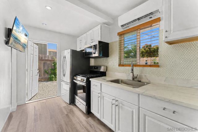 829 11th St, Imperial Beach, CA 91932