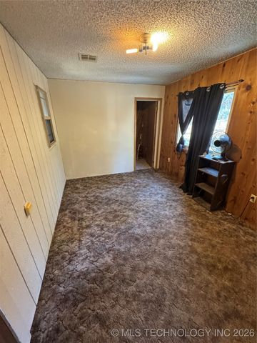 8782 S 432, Chouteau, OK 74337