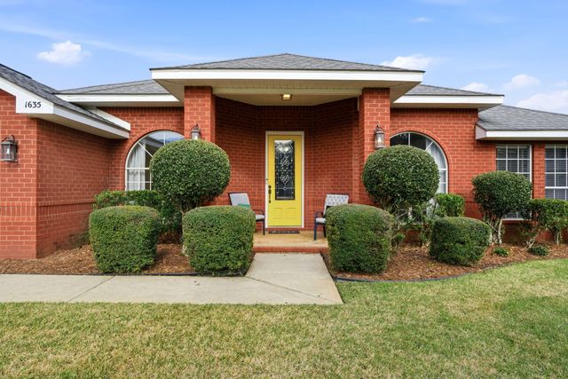1635 Woodlawn Way, Gulf Breeze, FL 32563