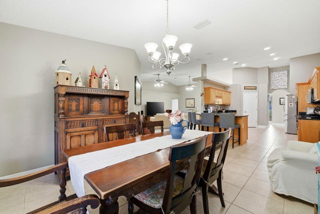 1635 Woodlawn Way, Gulf Breeze, FL 32563