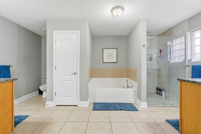 1635 Woodlawn Way, Gulf Breeze, FL 32563