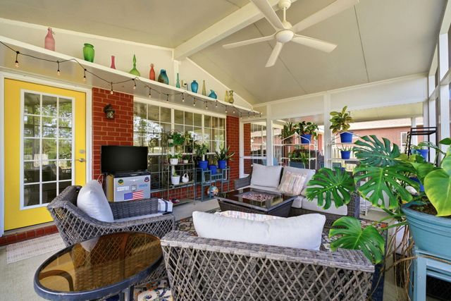 1635 Woodlawn Way, Gulf Breeze, FL 32563