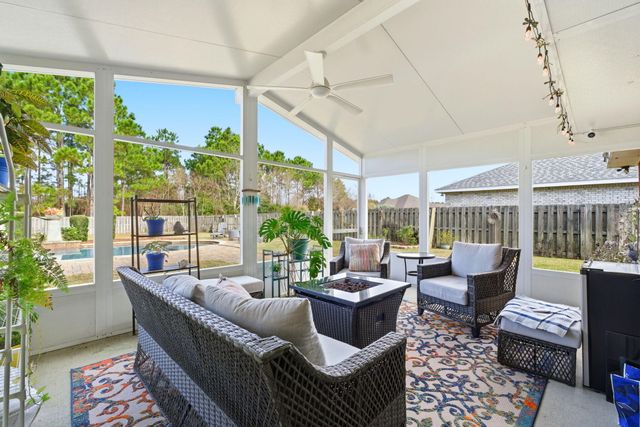 1635 Woodlawn Way, Gulf Breeze, FL 32563