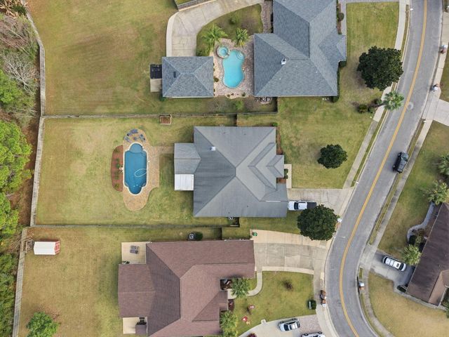 1635 Woodlawn Way, Gulf Breeze, FL 32563