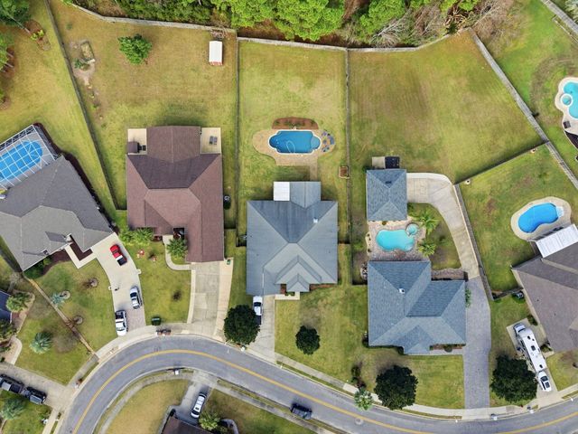 1635 Woodlawn Way, Gulf Breeze, FL 32563