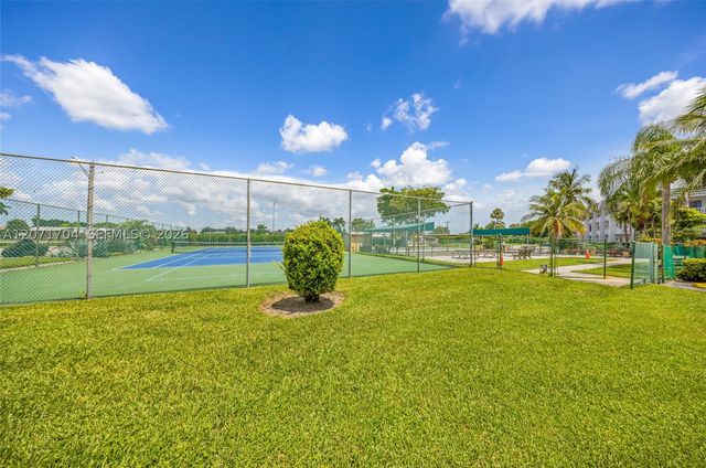 6750 Royal Palm Blvd 106E, Margate, FL 33063