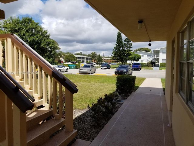 206 Sheffield I 206 206, West Palm Beach, FL 33417
