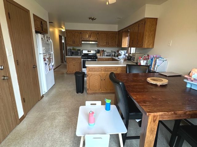 12211 S Spencer Street, Alsip, IL 60803