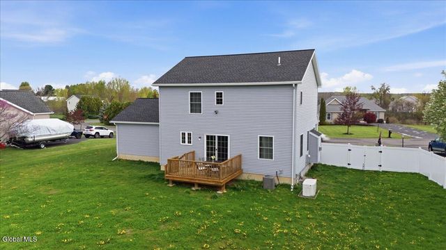 34 Eagle Lane, Halfmoon, NY 12118