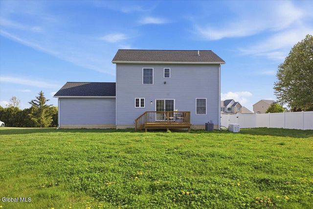34 Eagle Lane, Halfmoon, NY 12118