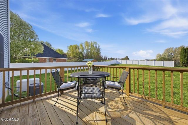 34 Eagle Lane, Halfmoon, NY 12118